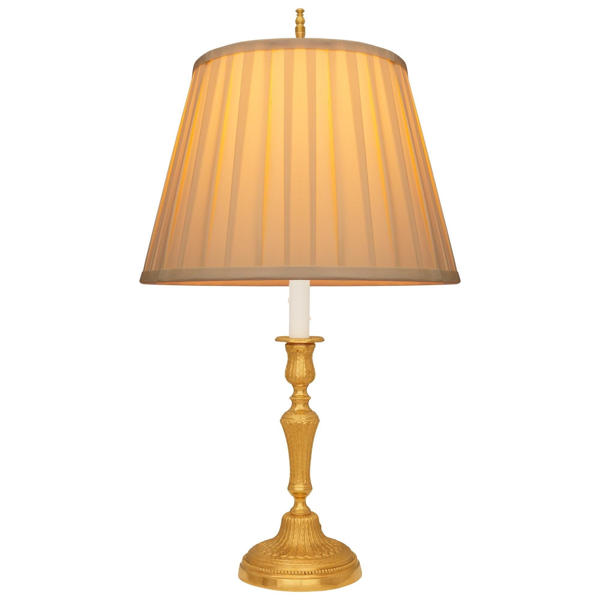 Französische Ormolu-Lampe aus dem 19. Jahrhundert (Ludwig XVI.) im Angebot