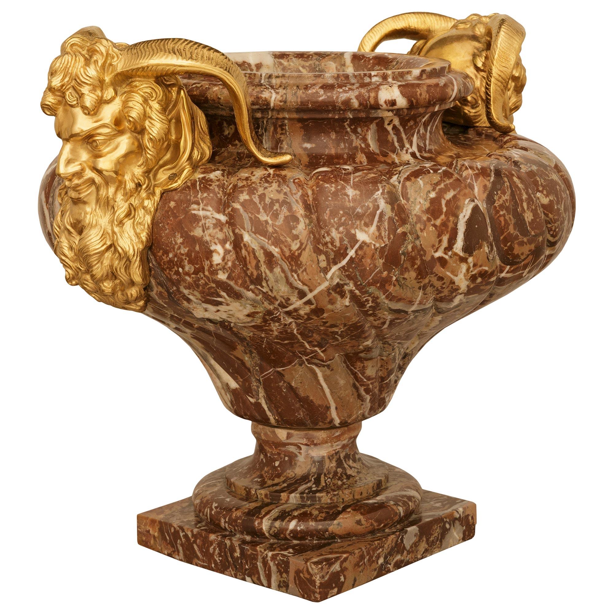 A French 19th century Louis XVI st. Rouge Royale marble and Ormolu urn/planter In Good Condition For Sale In West Palm Beach, FL