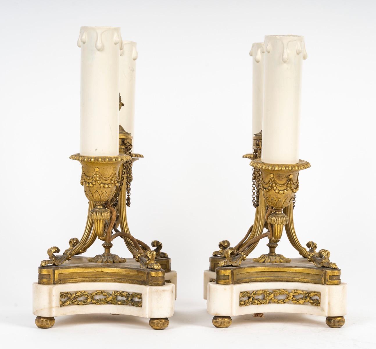 Francese Coppia di candelabri francesi del XIX secolo in stile Luigi XVI, circa 1870 in vendita