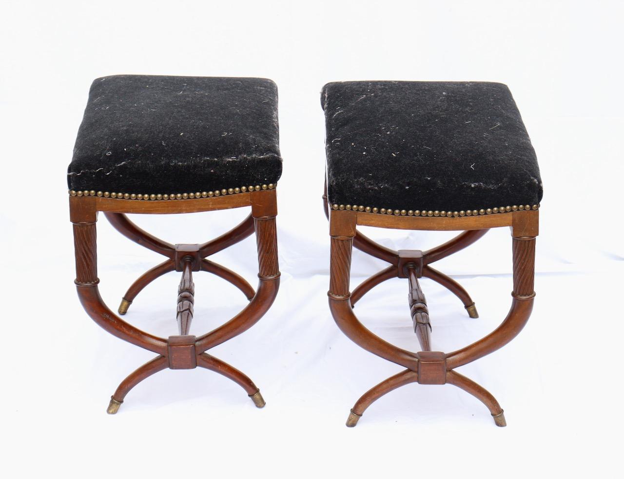 Carved A French 19th Century Pair of Restauration Curule Stools