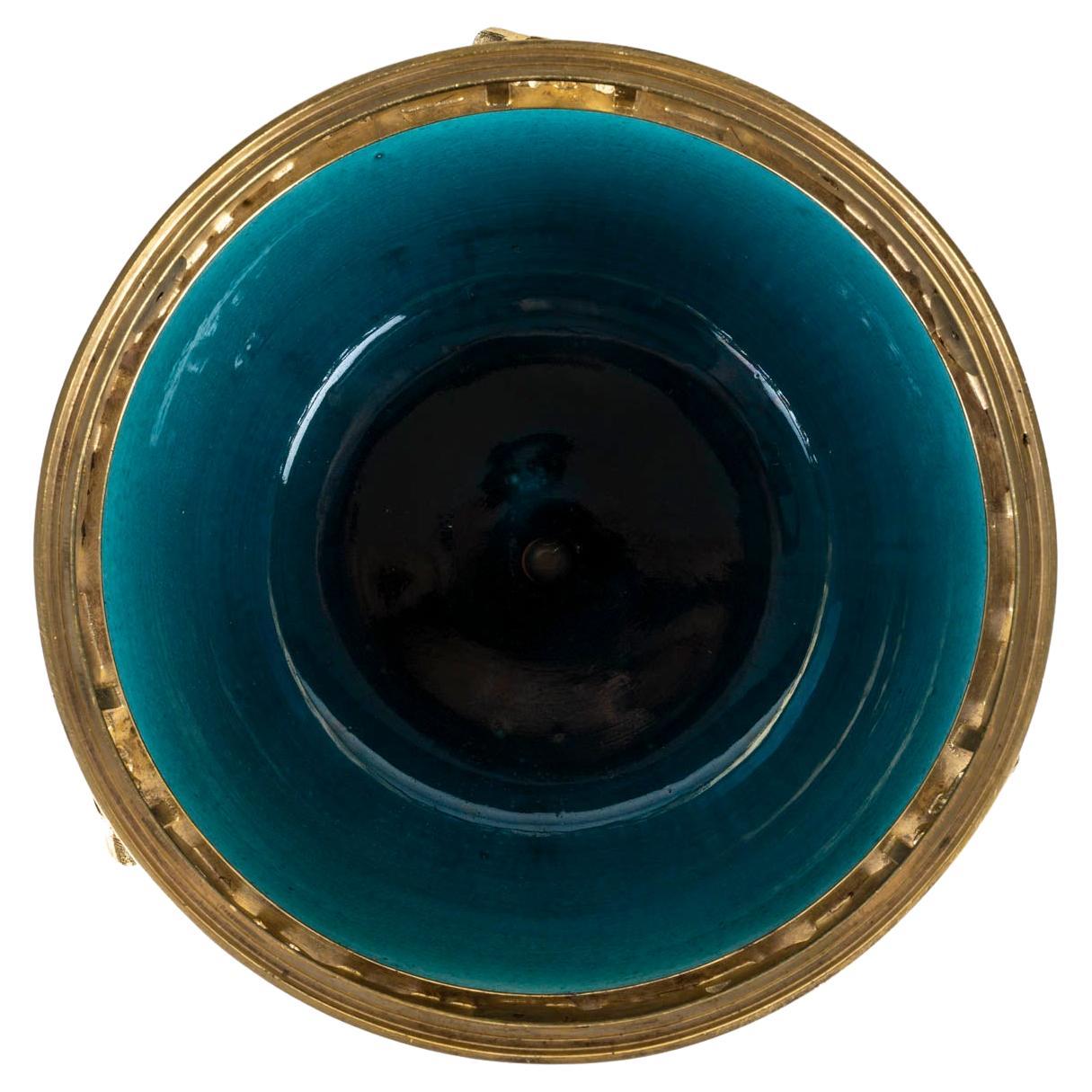 Dorato Vaso coperto di pot-pourri francese del XIX secolo in vendita
