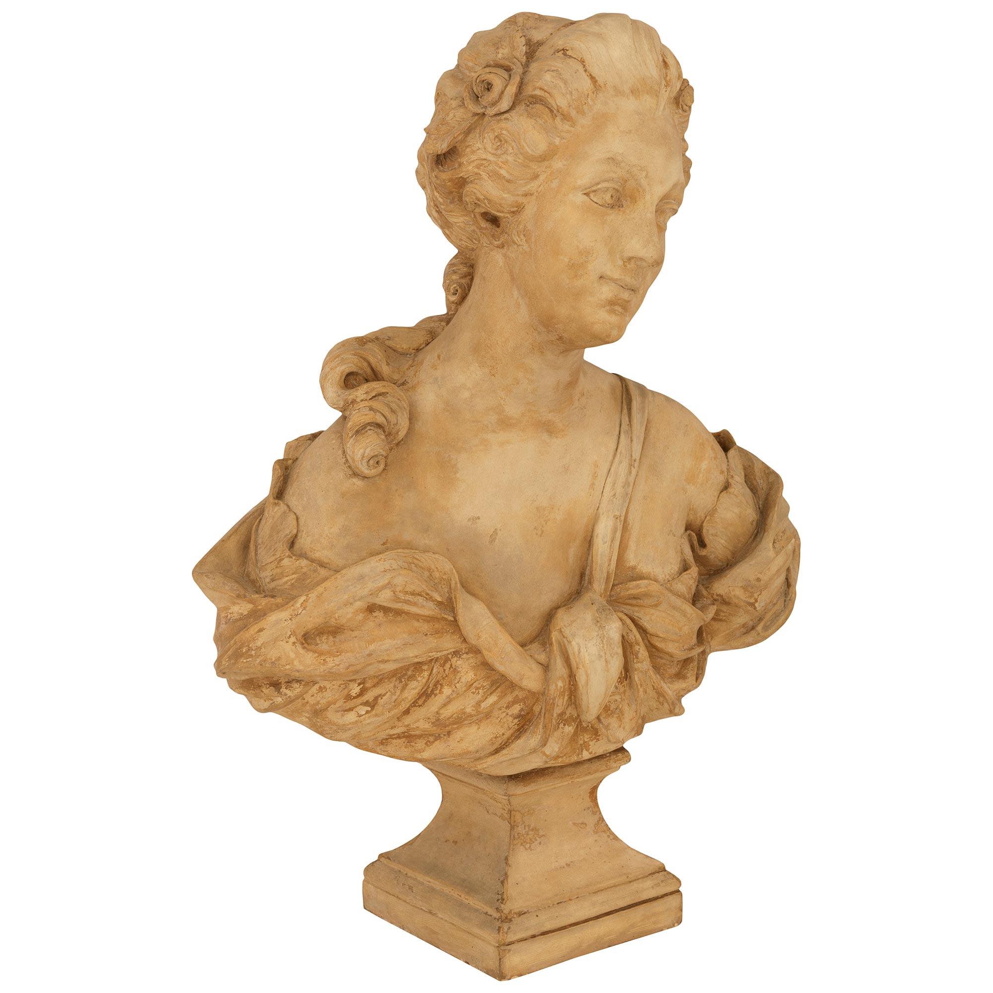 Un busto francés de terracota del siglo XIX de Madame de Pompadour Francés en venta