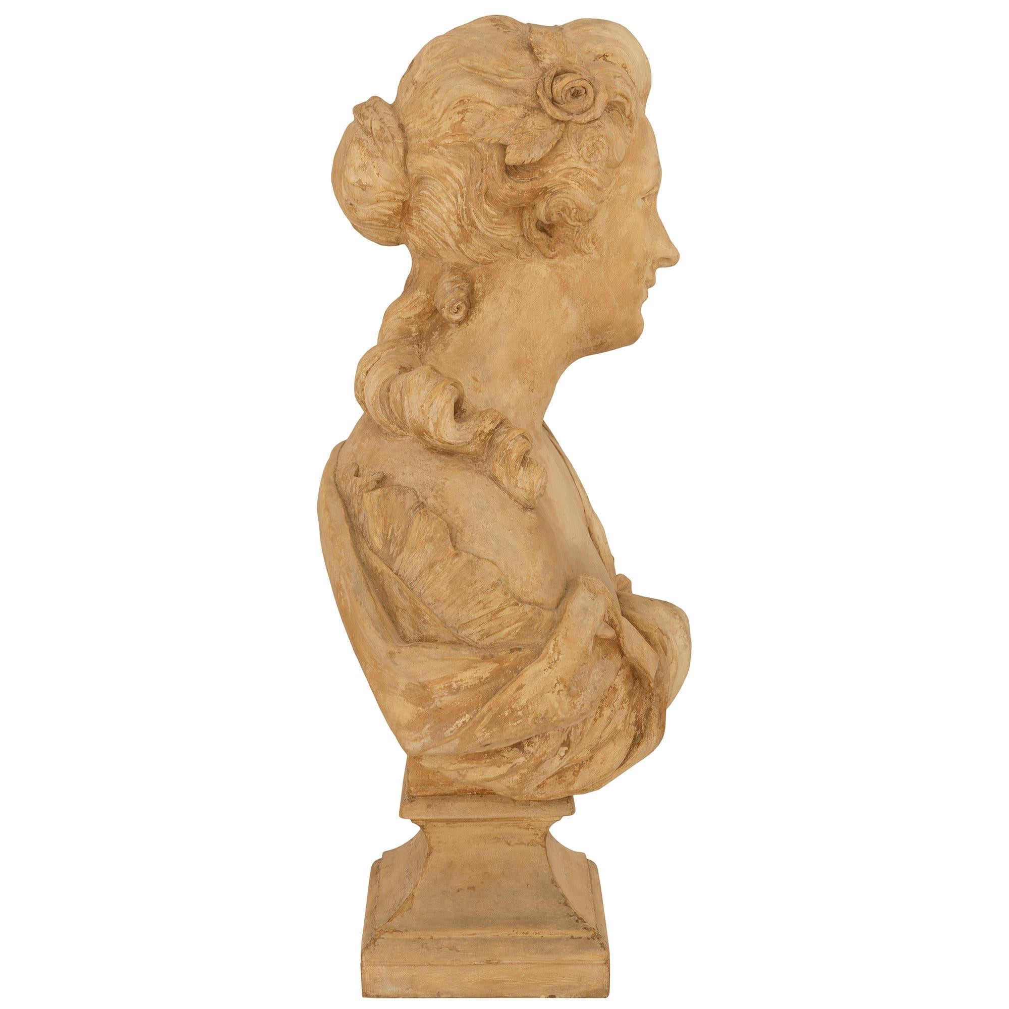 Un busto francés de terracota del siglo XIX de Madame de Pompadour en Bueno estado para la venta en West Palm Beach, FL