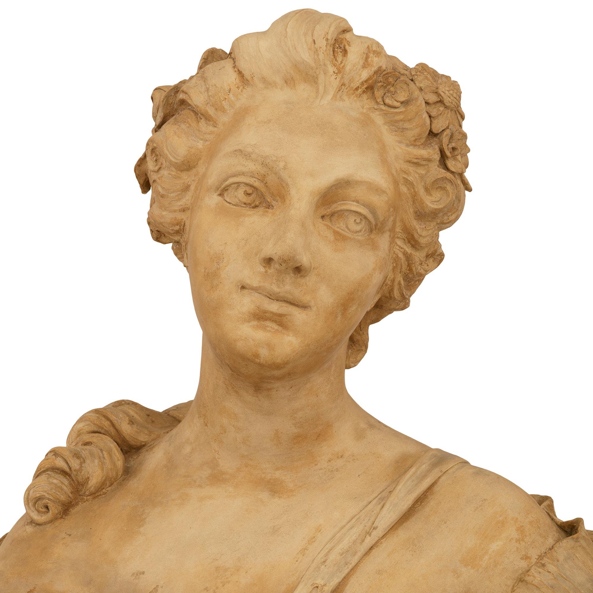 Un busto francés de terracota del siglo XIX de Madame de Pompadour Terracota en venta