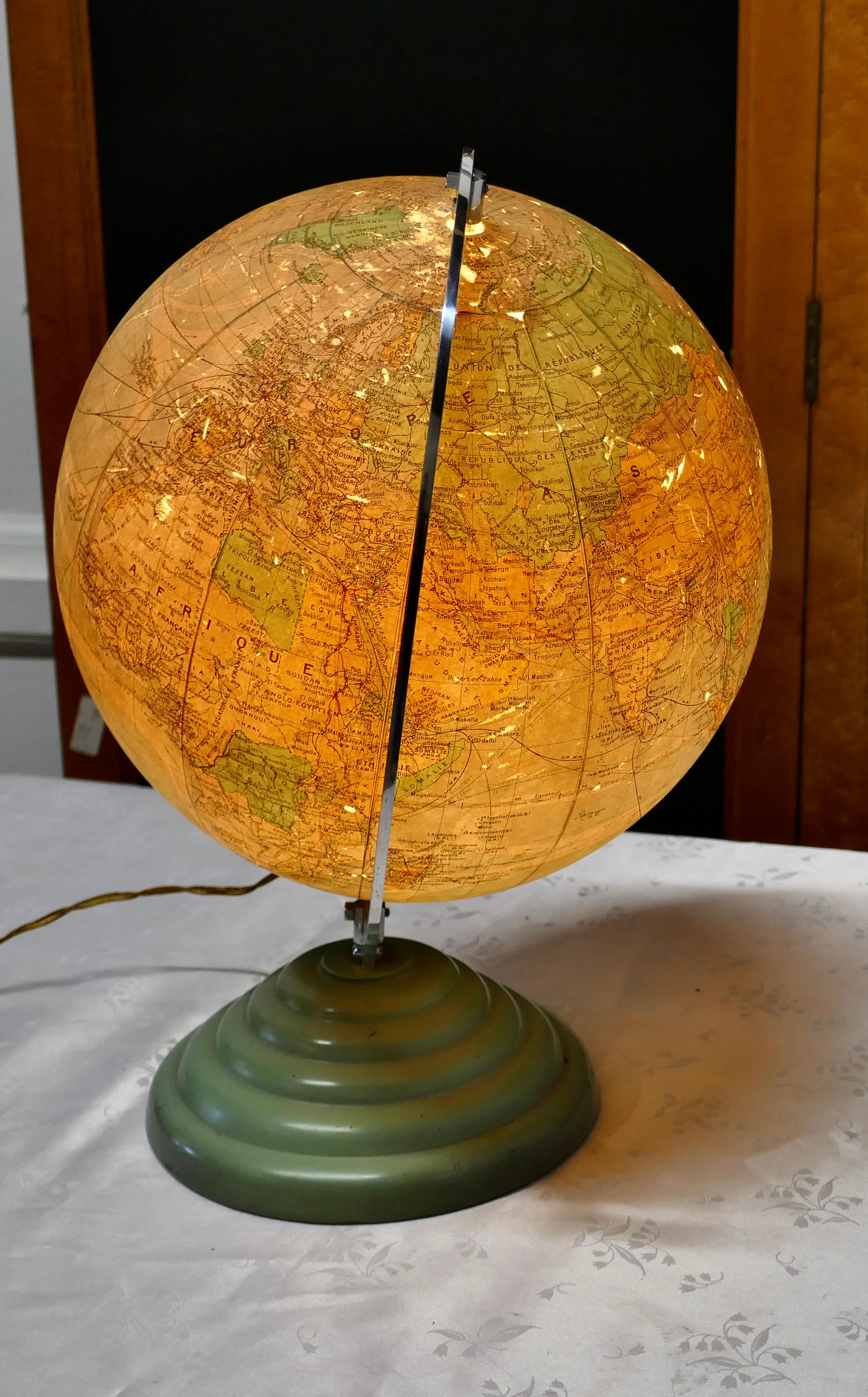 french globe