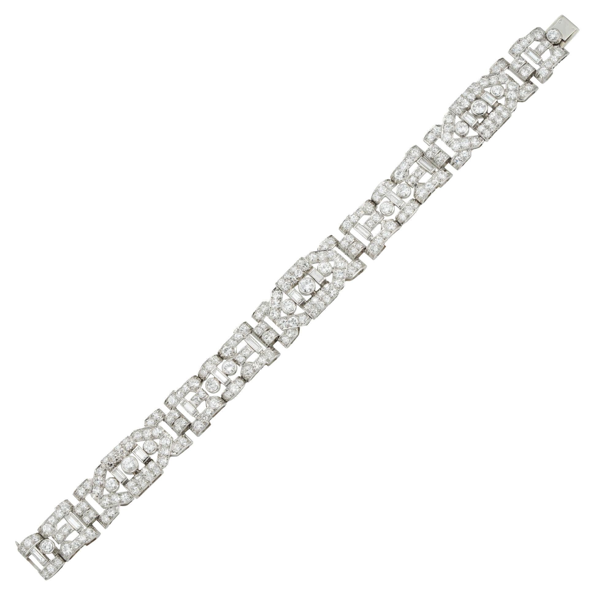 A French Art Deco diamond platinum bracelet