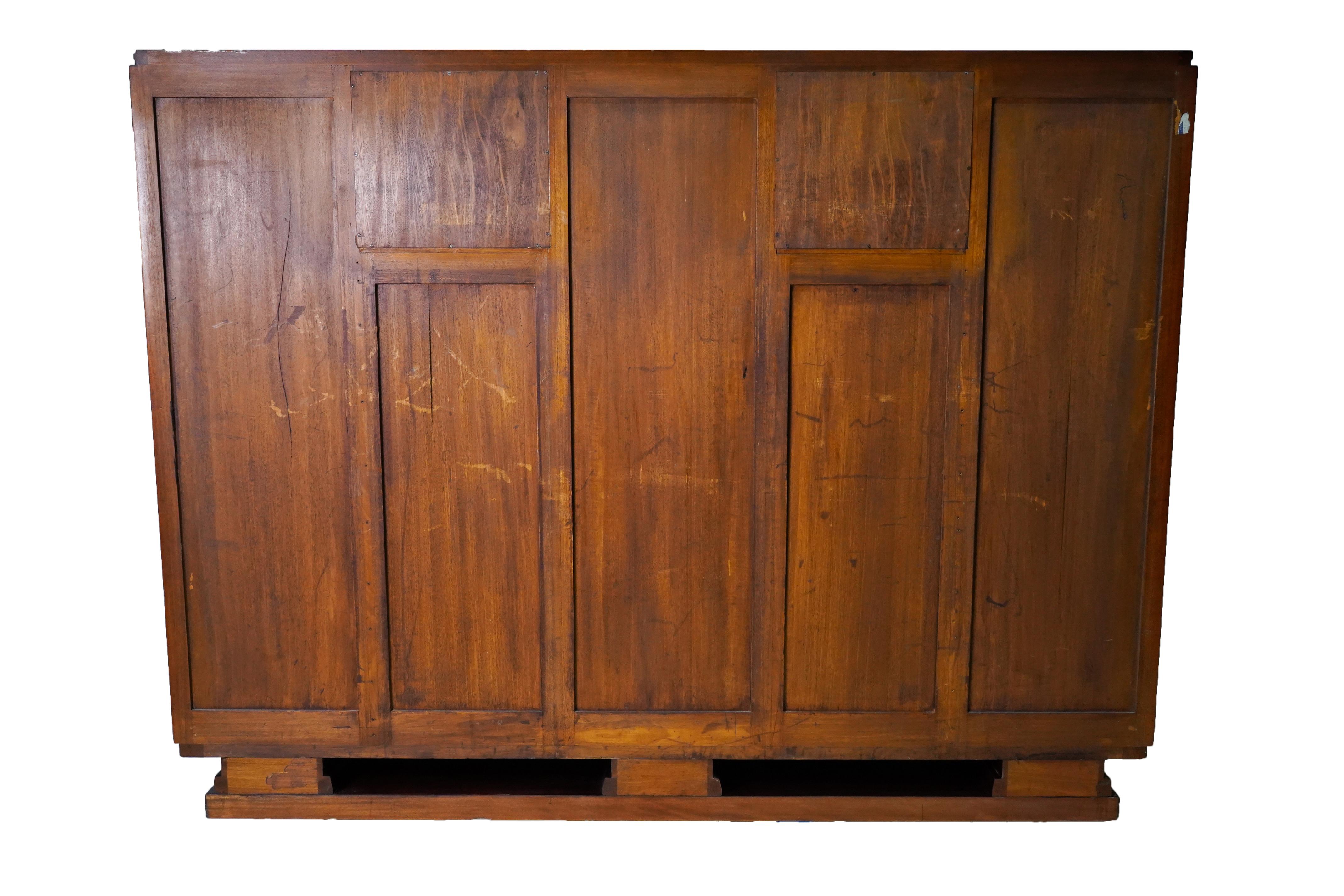 20th Century Vintage French Art Deco Display Cabinet From Rosewood Veneer For Sale