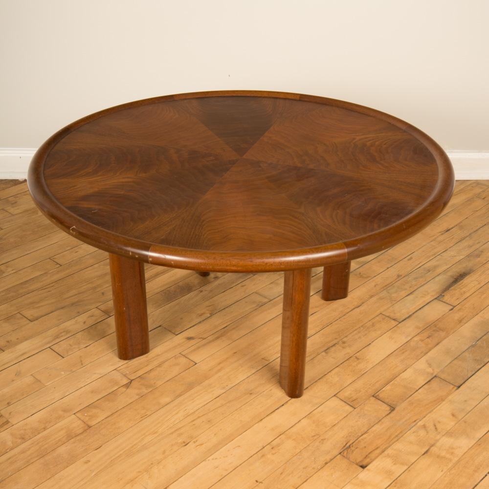 Table basse ronde Art Déco française en acajou par Majorelle vers 1930. Repoli.