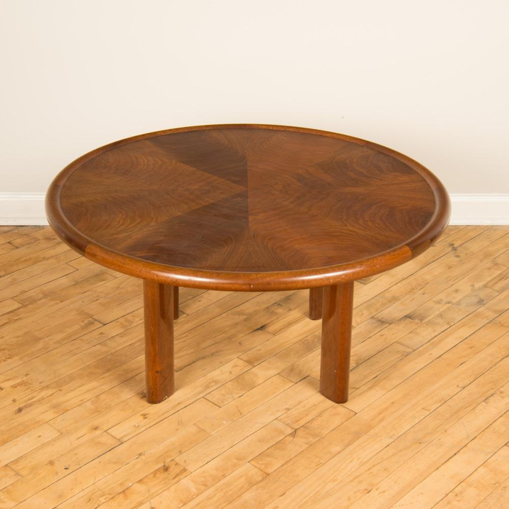 Mid-20th Century French Art Deco Mahogany Round Coffee Table by Majorelle, Circa 1930. For Sale