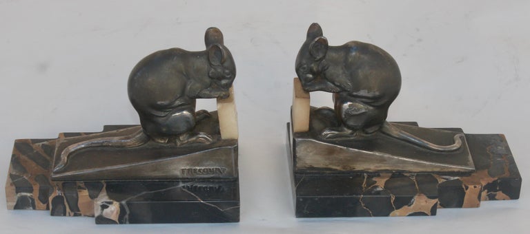 Mid-20th Century French Art Deco Pair of Bookends, circa 1930