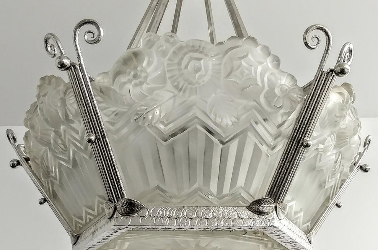 20th Century French Art Deco Pendant Chandelier by Noverdy For Sale