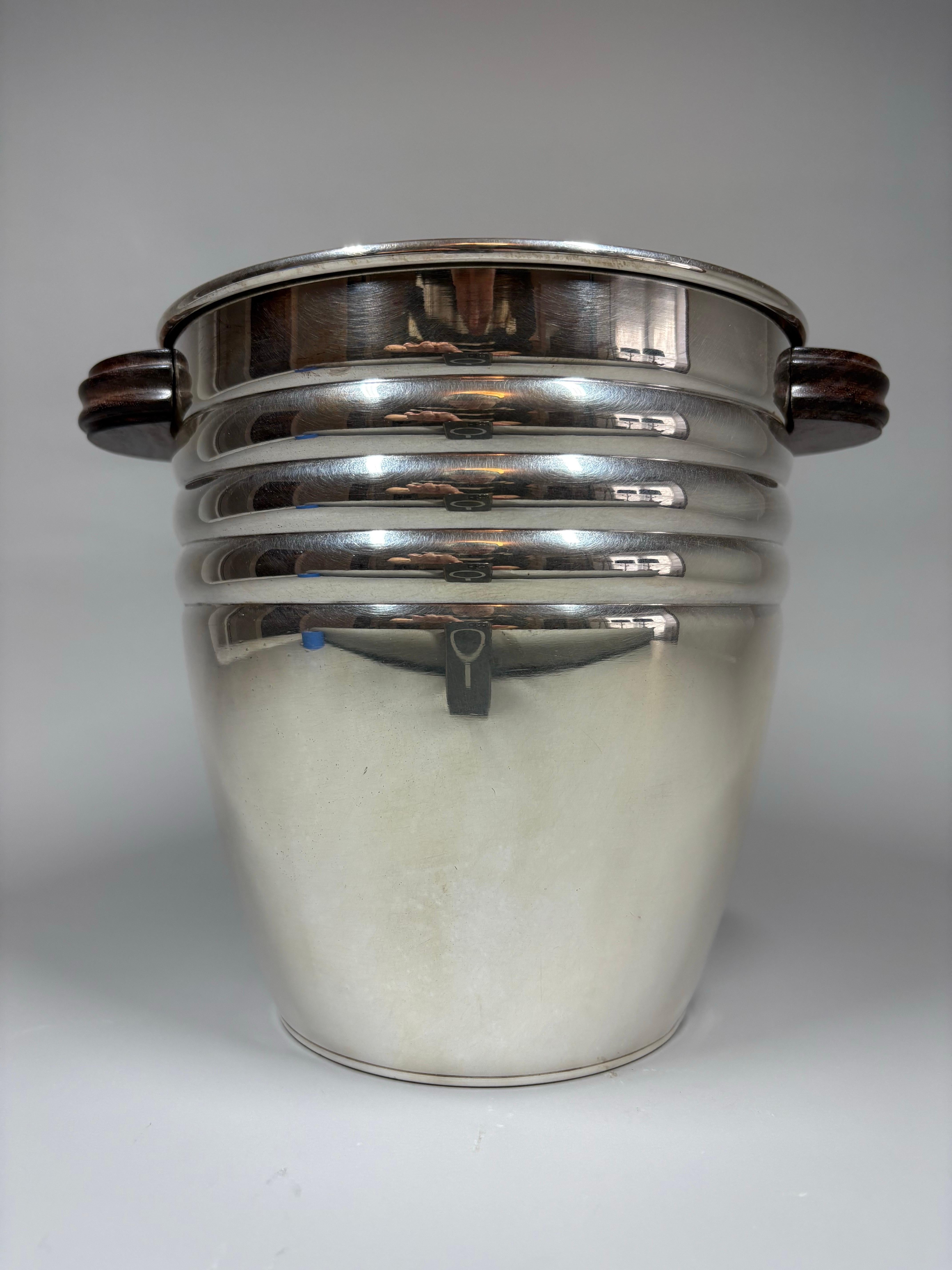 Französischer versilberter Champagner-/Weinkühler im Art-Déco-Stil mit Griffen aus Palisanderholz (Art déco) im Angebot