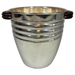 Rafraîchisseur de champagne et de vin en métal argenté de style Art Déco, avec poignées en bois de rose.