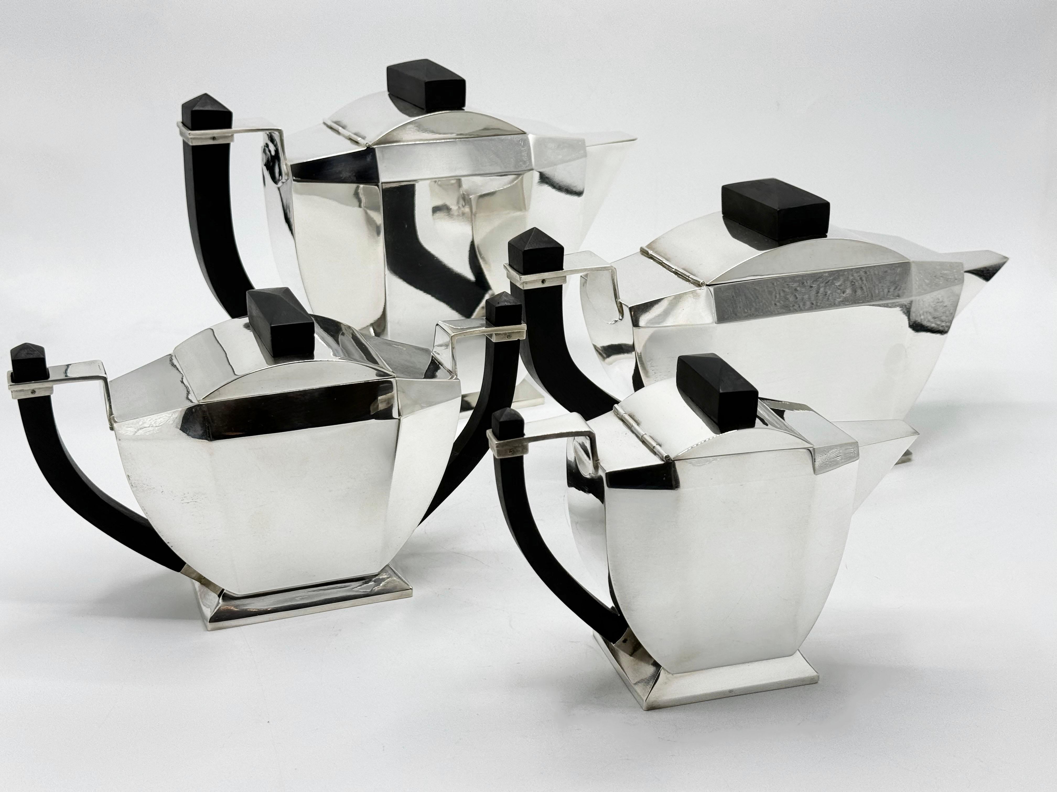 Austriaco Servizio da caffè e da tè in argento Art Deco francese, di Argental, 1930 circa in vendita