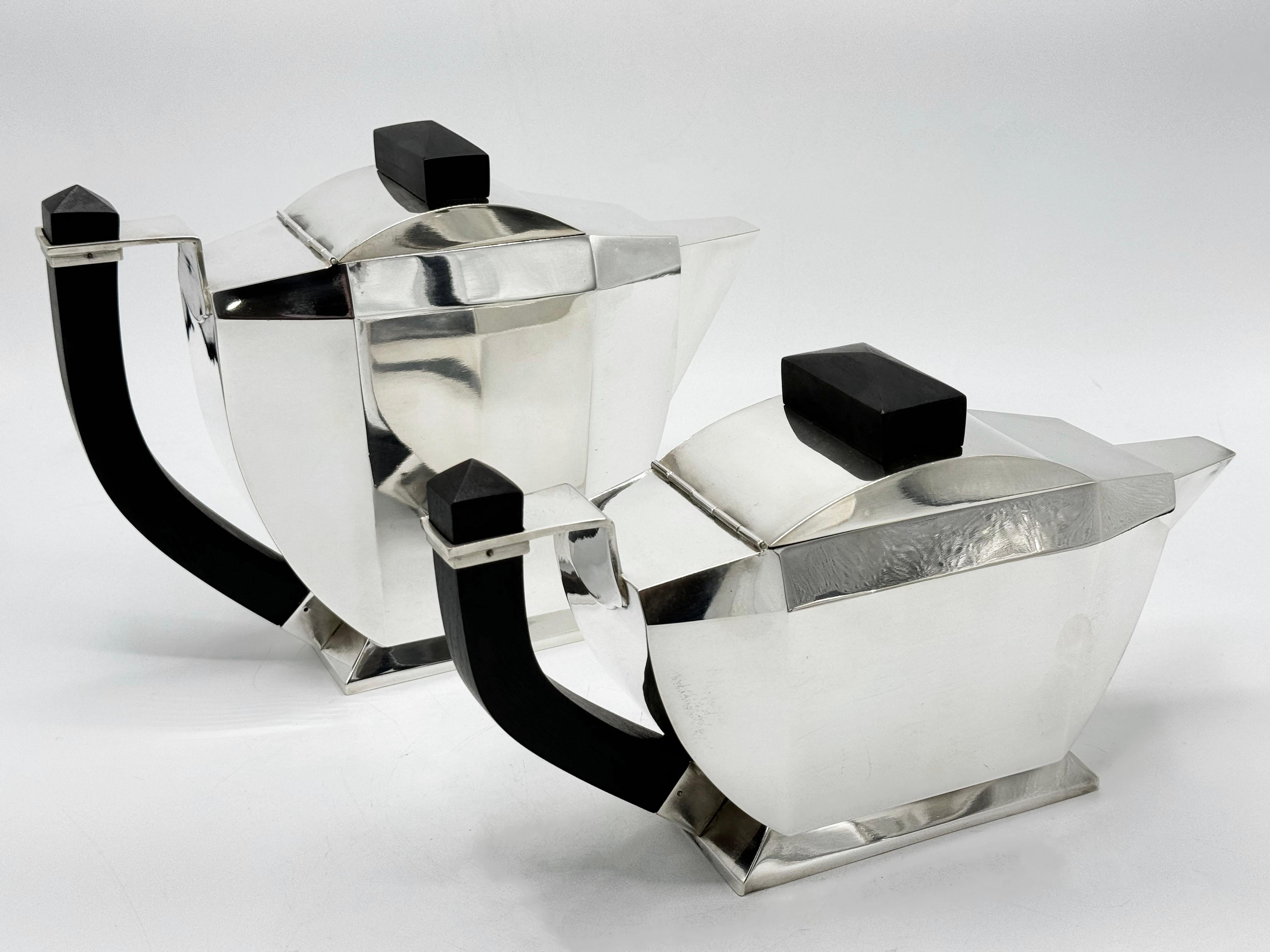 Oggetti in metallo Servizio da caffè e da tè in argento Art Deco francese, di Argental, 1930 circa in vendita