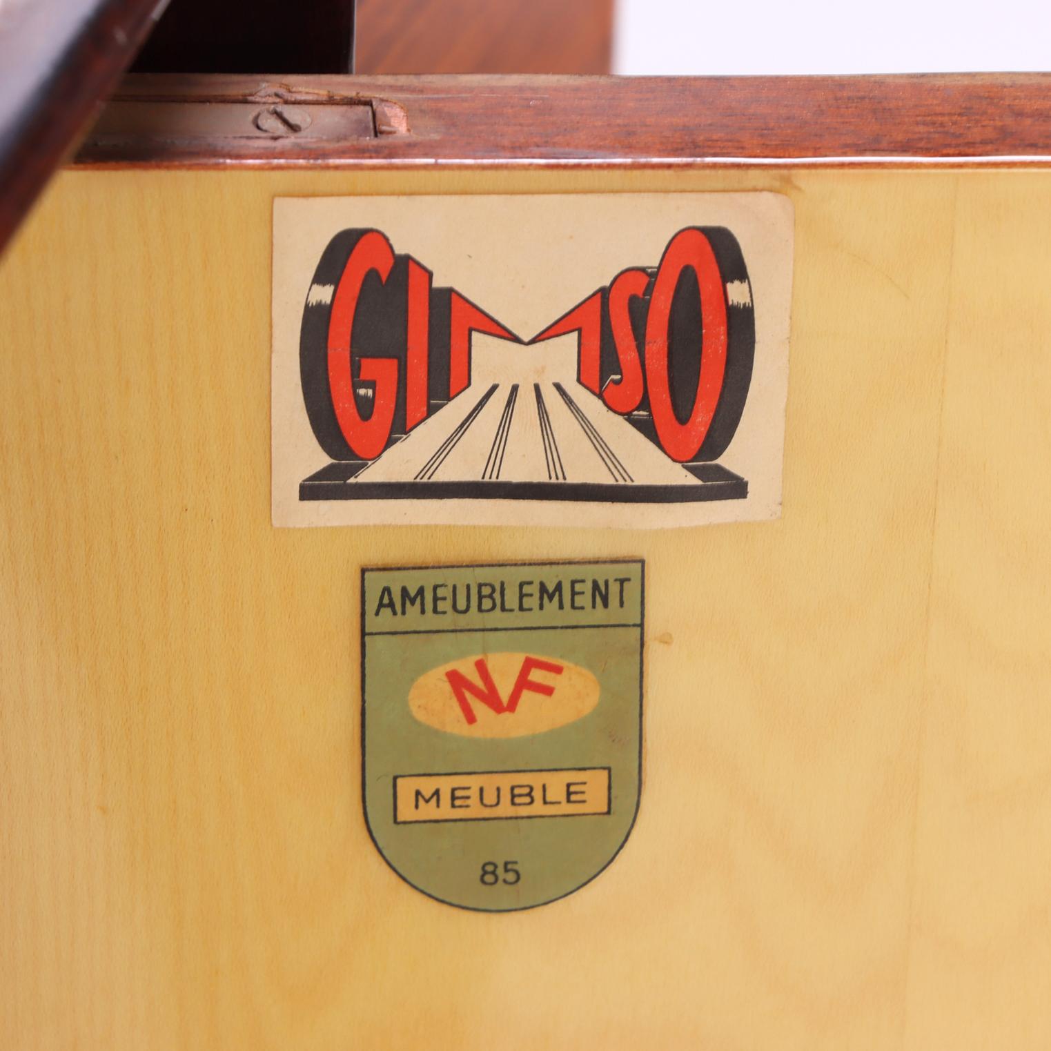 A French Art Deco style Exotic Wood Sideboard / Buffet, C. 1945. For Sale 2