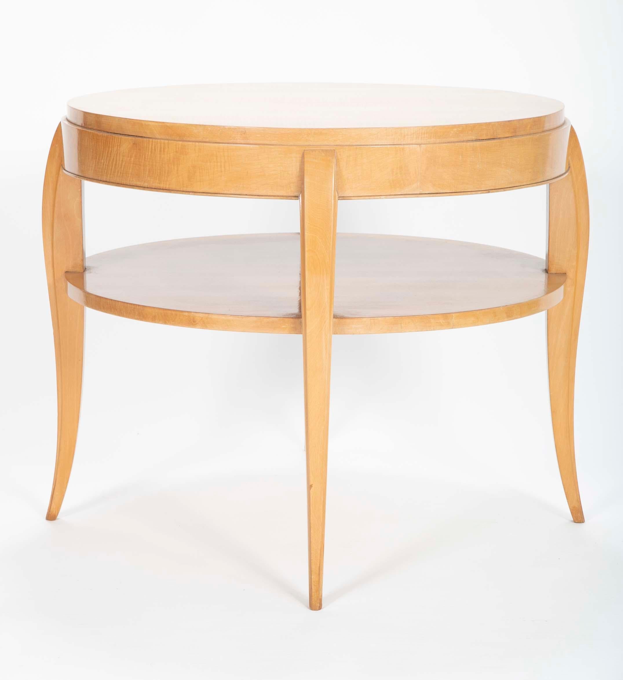Table d'appoint Art Déco à deux niveaux. France, datant d'environ 1935.