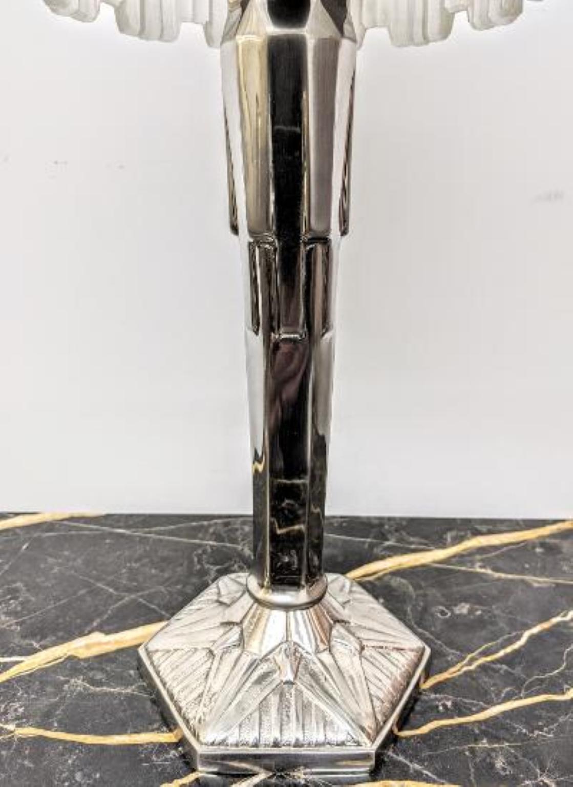 20th Century French Art Deco waterfall Table Lamp Signed by Sabino (pair available) For Sale