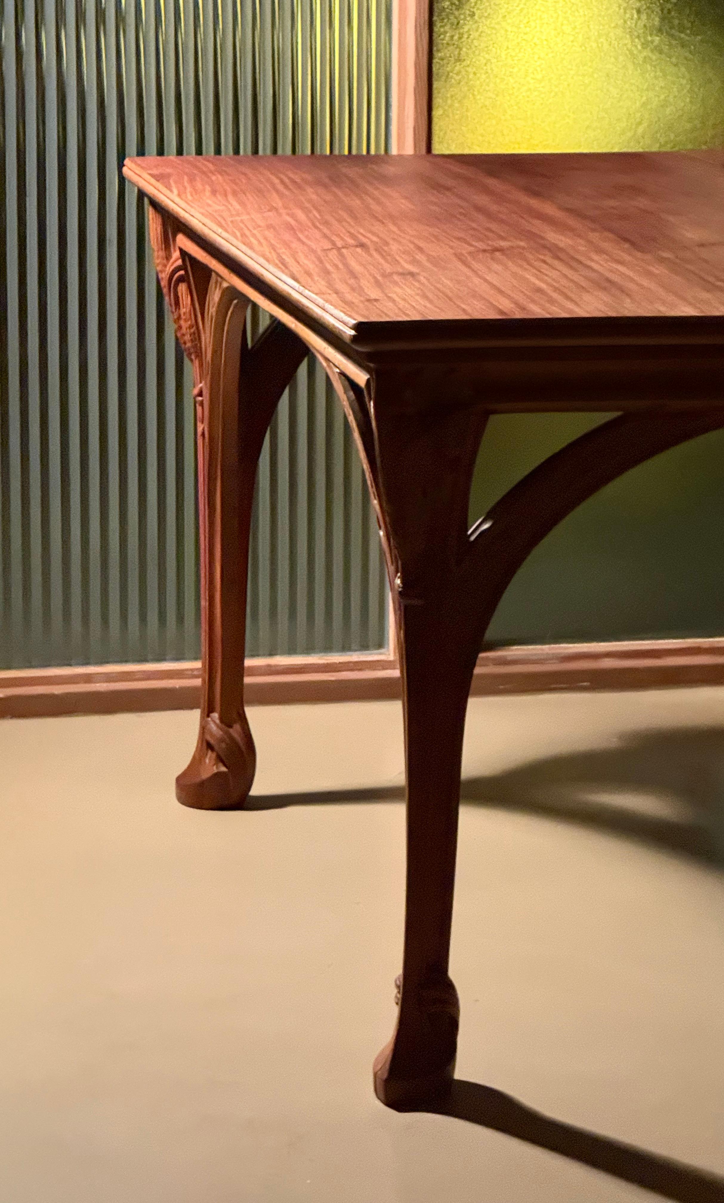 Tavolo da pranzo francese Art Carved intagliato, circa 1900 in vendita 7