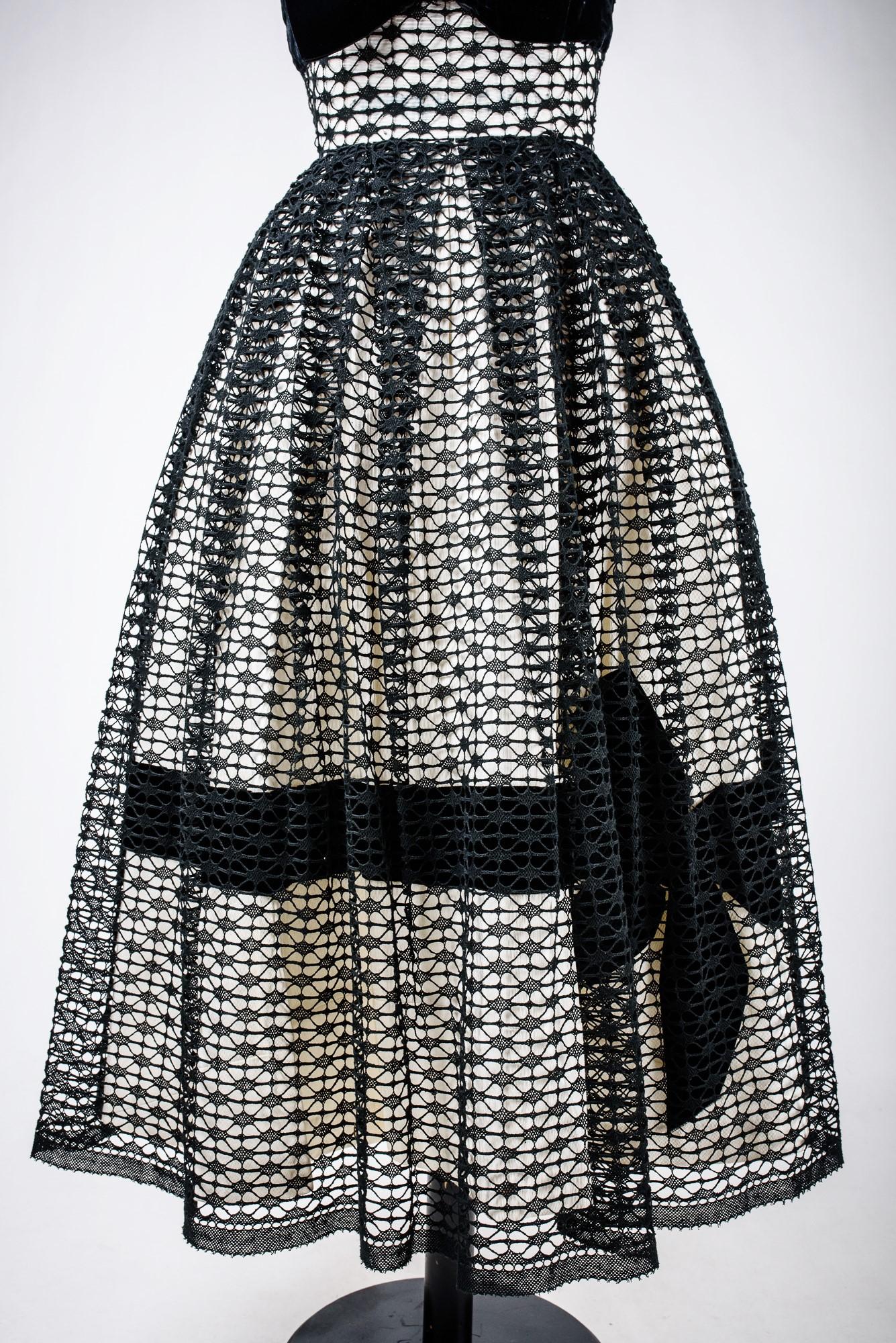 A French Ball gown in white silk faille and black lace Circa 1950 2