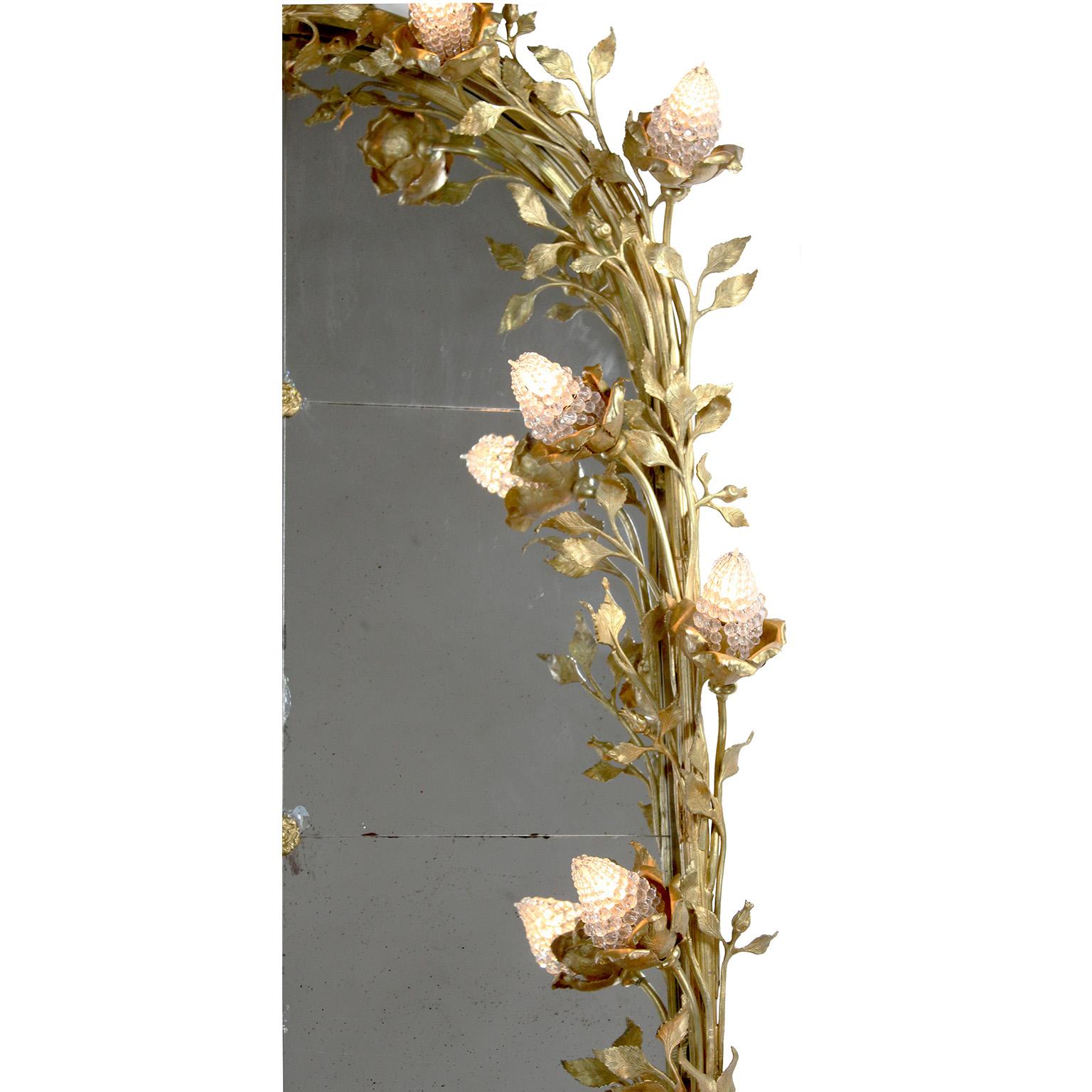 Französische Belle Époque Konsole und Spiegel aus vergoldetem Metall und Giltwood mit Blumenranken im Angebot 2