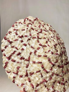 Chapeau béret français en rubans d'écureuil Rafia et celluloïd transparent Circa 1943