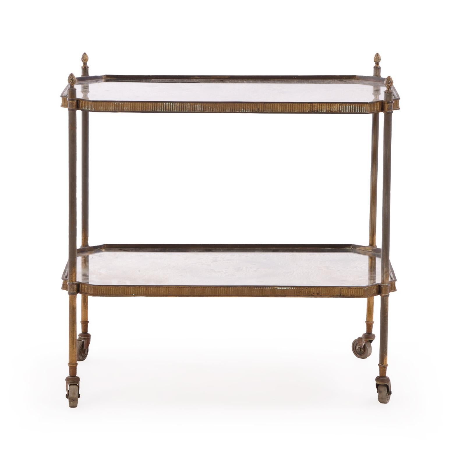 Carrito de bar francés de latón y espejo, c. 1965. Francés en venta