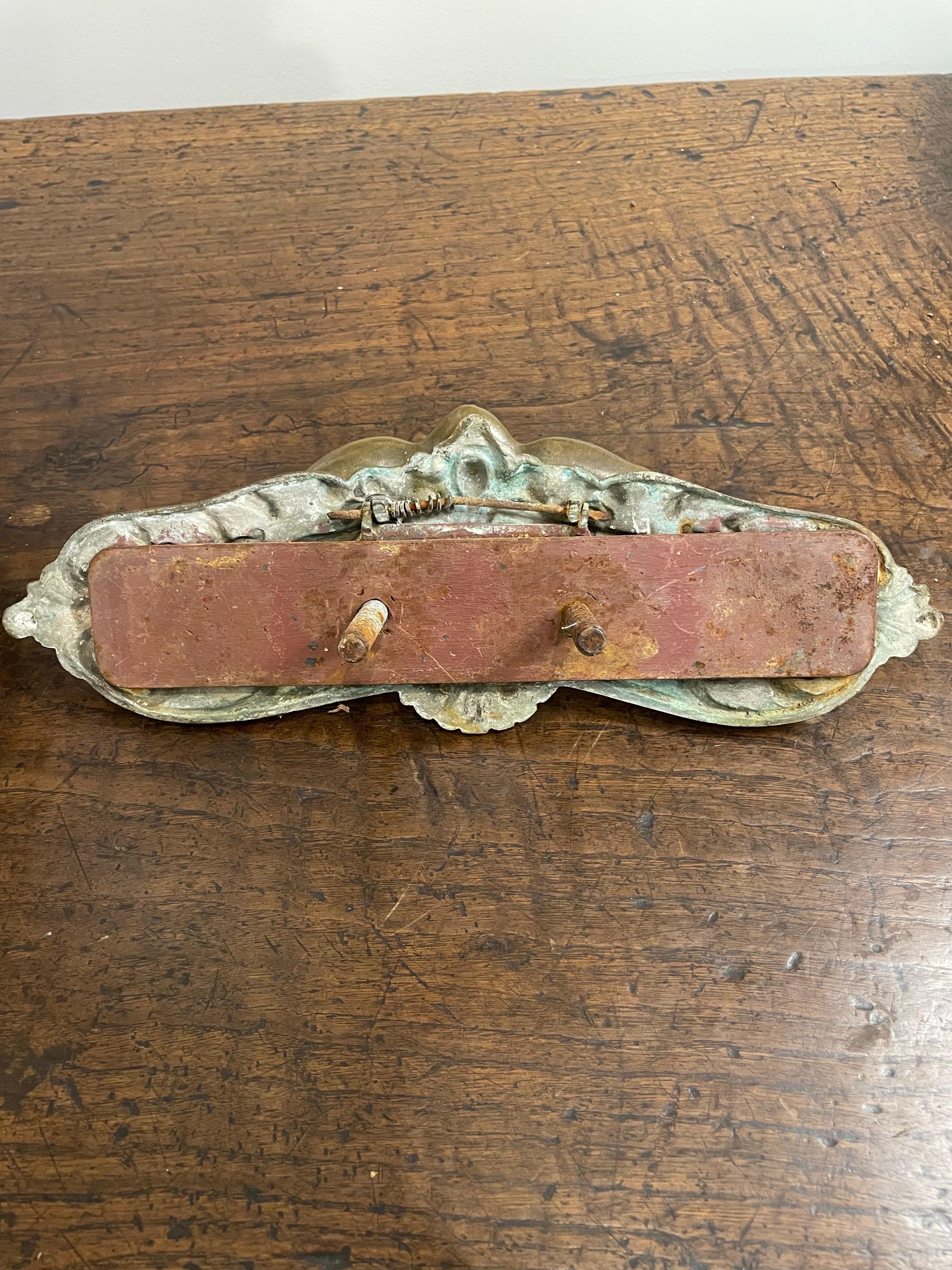 A French Bronze Door Handle, 19th Century For Sale 1