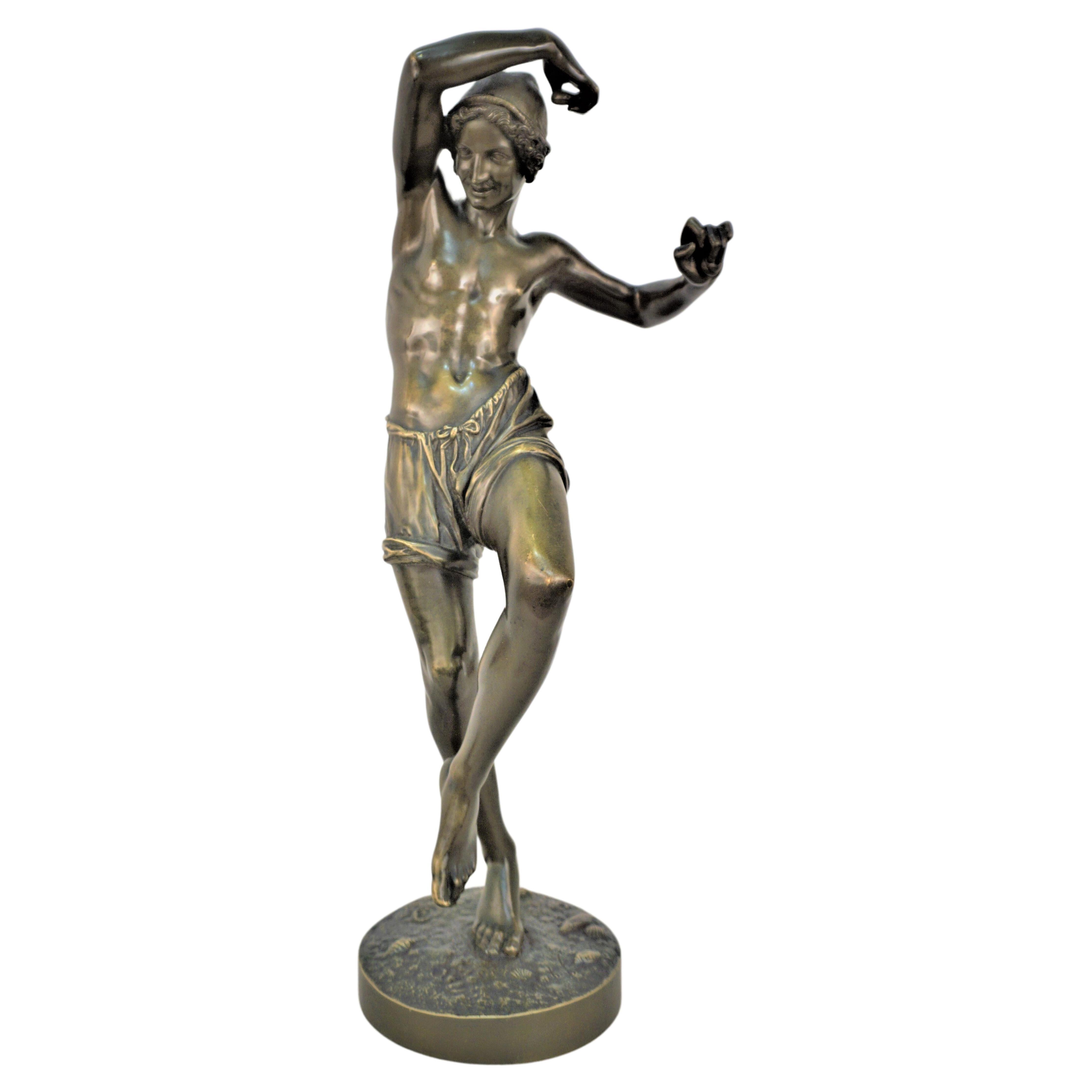 Statuette française en bronze d'une danseuse napolitaine avec des manchons en vente