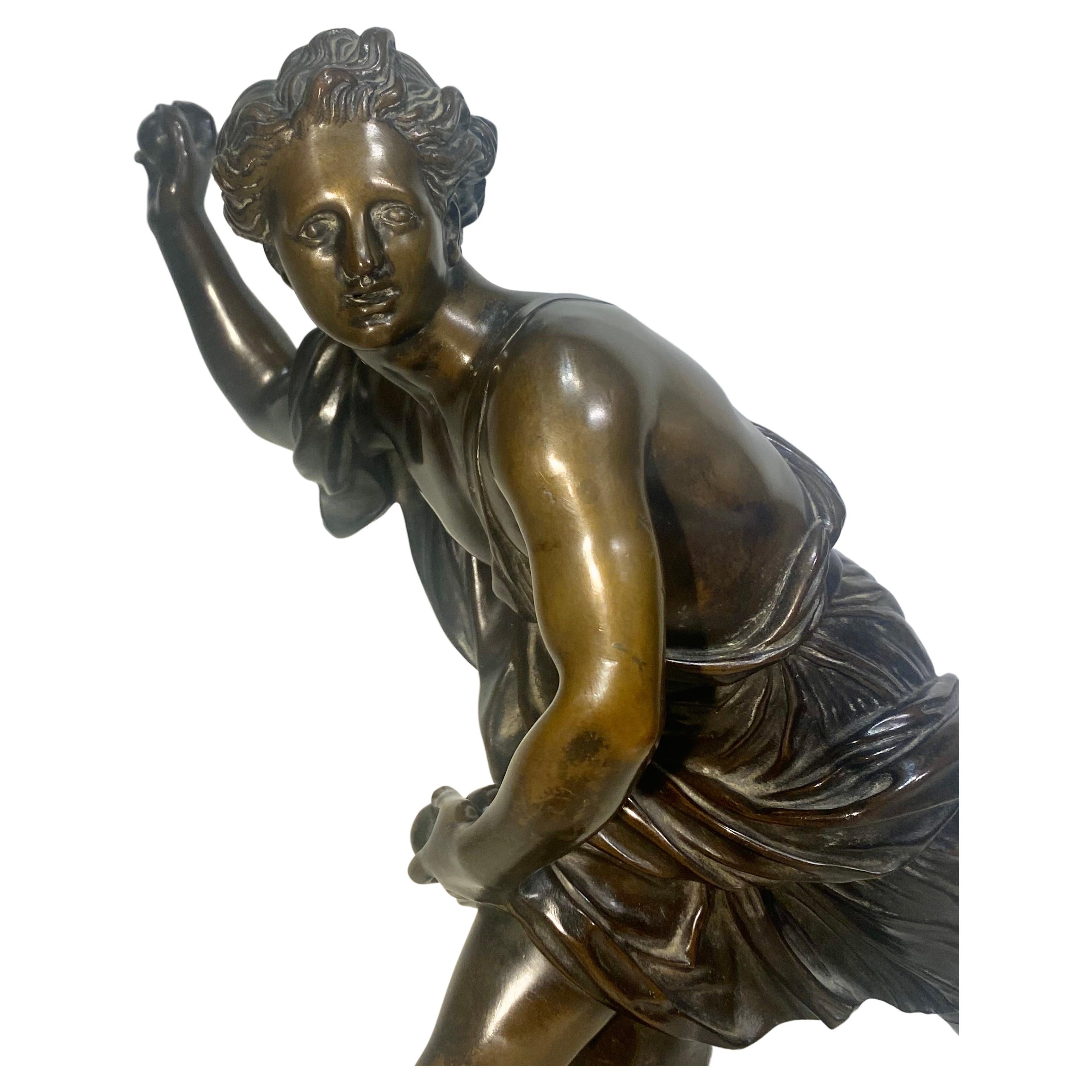 A French bronze figure of Hippomenes, circa 1880 In Excellent Condition For Sale In London, GB