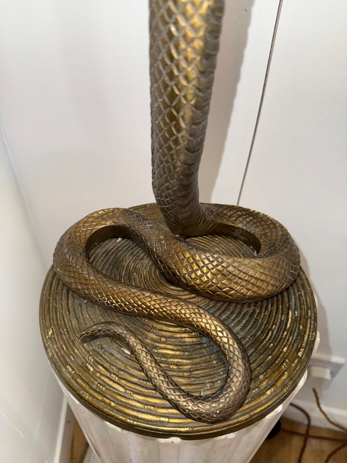 Bronze Lampe de table française en bronze des années 50, dans le style d'Edgar Brandt en vente