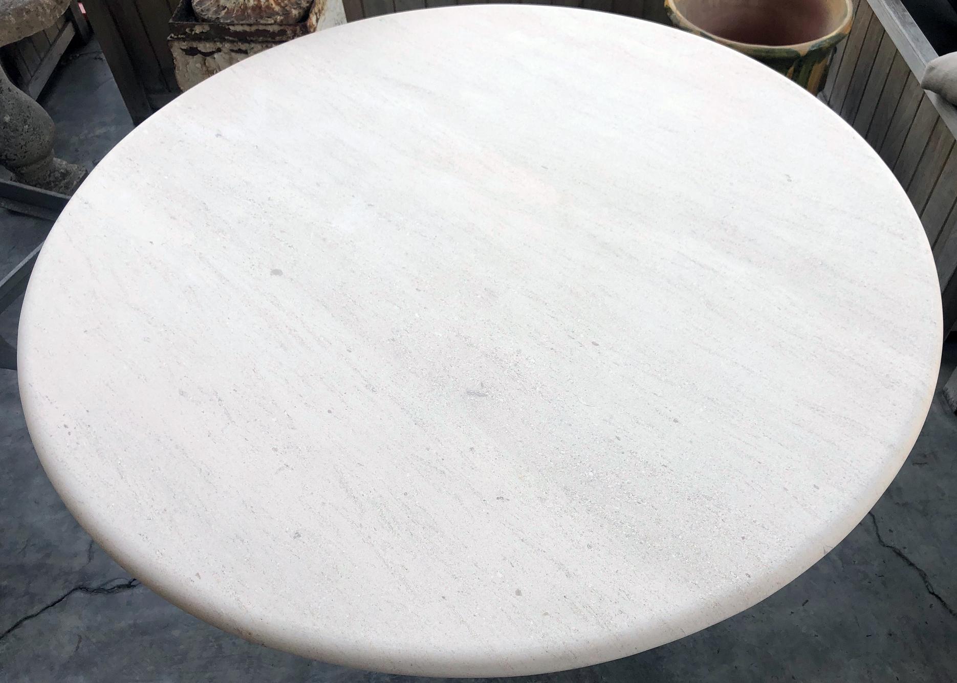 Neoclassical A French Carved Limestone Circular Center/Dining Table on a Baluster-form Base For Sale