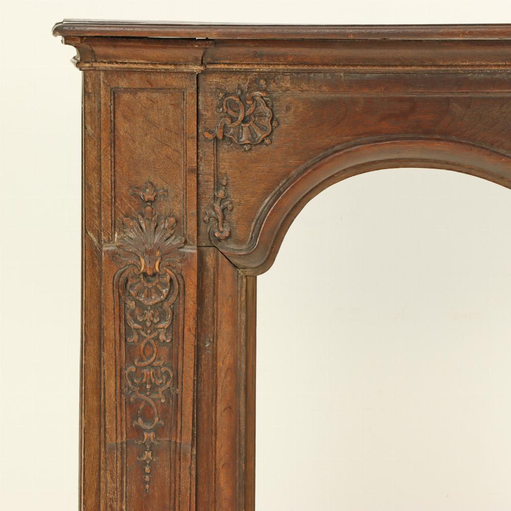 A French Carved Oak Fireplace Mantel, 18th C. In Good Condition For Sale In Philadelphia, PA