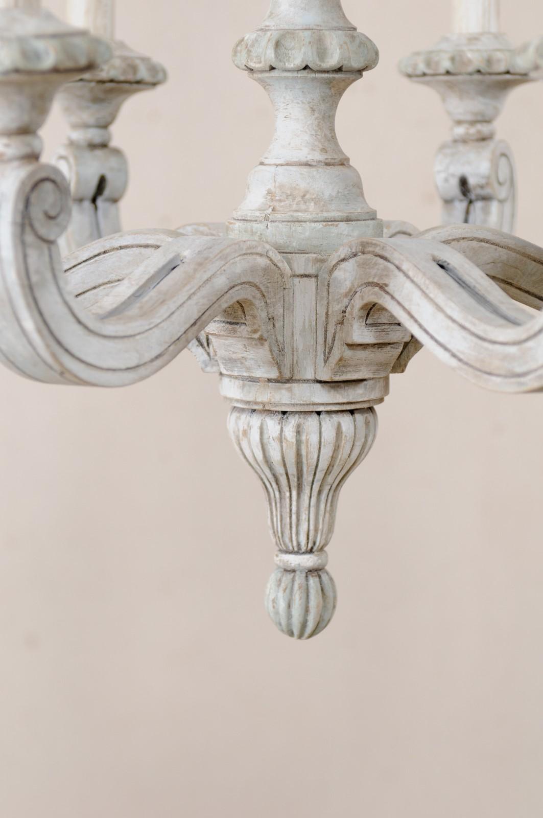 French Carved and Painted Wood Chandelier in Pale Gray, Mid-20th Century 7
