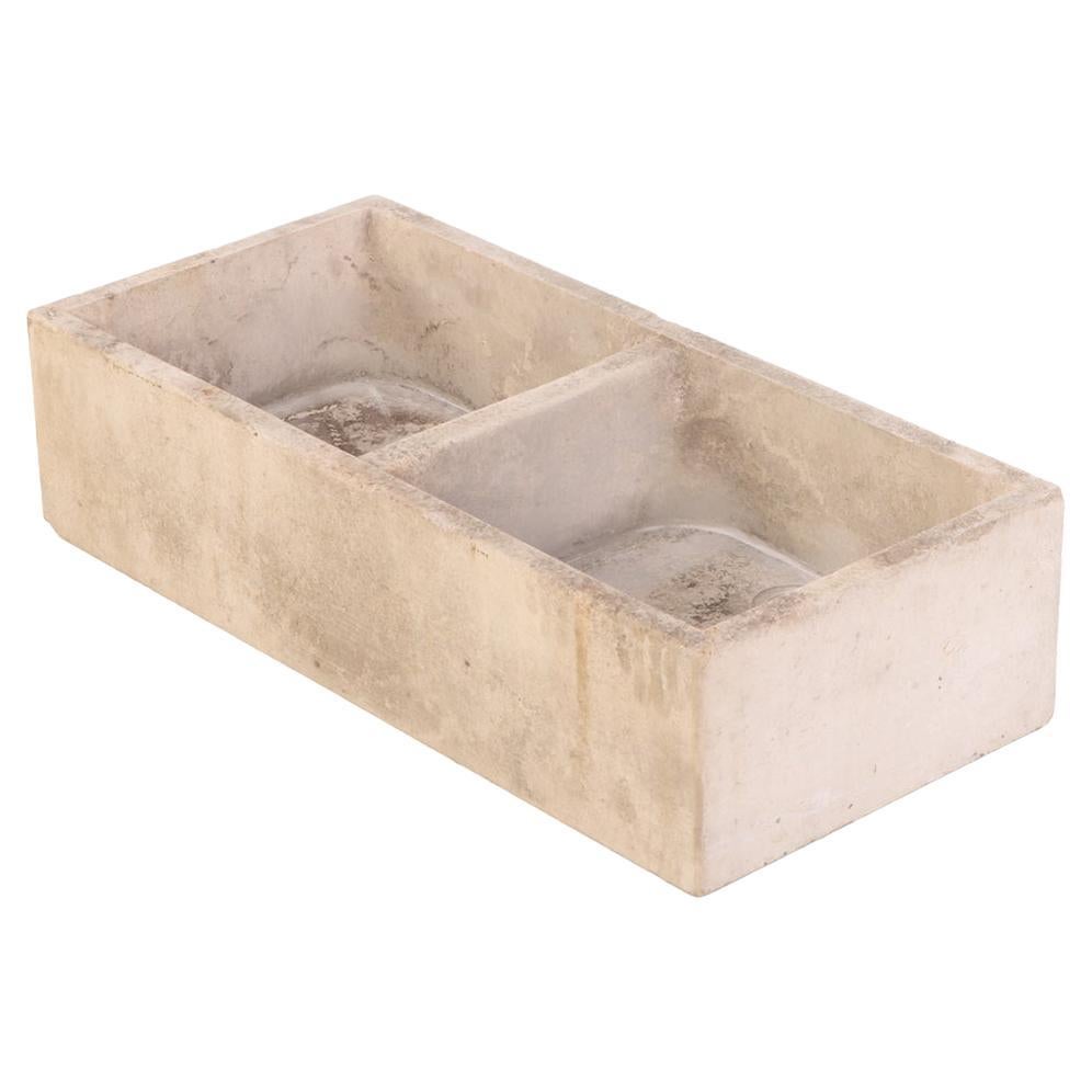 Ein französisches Doppelwaschbecken aus Stein, um 1920. im Angebot