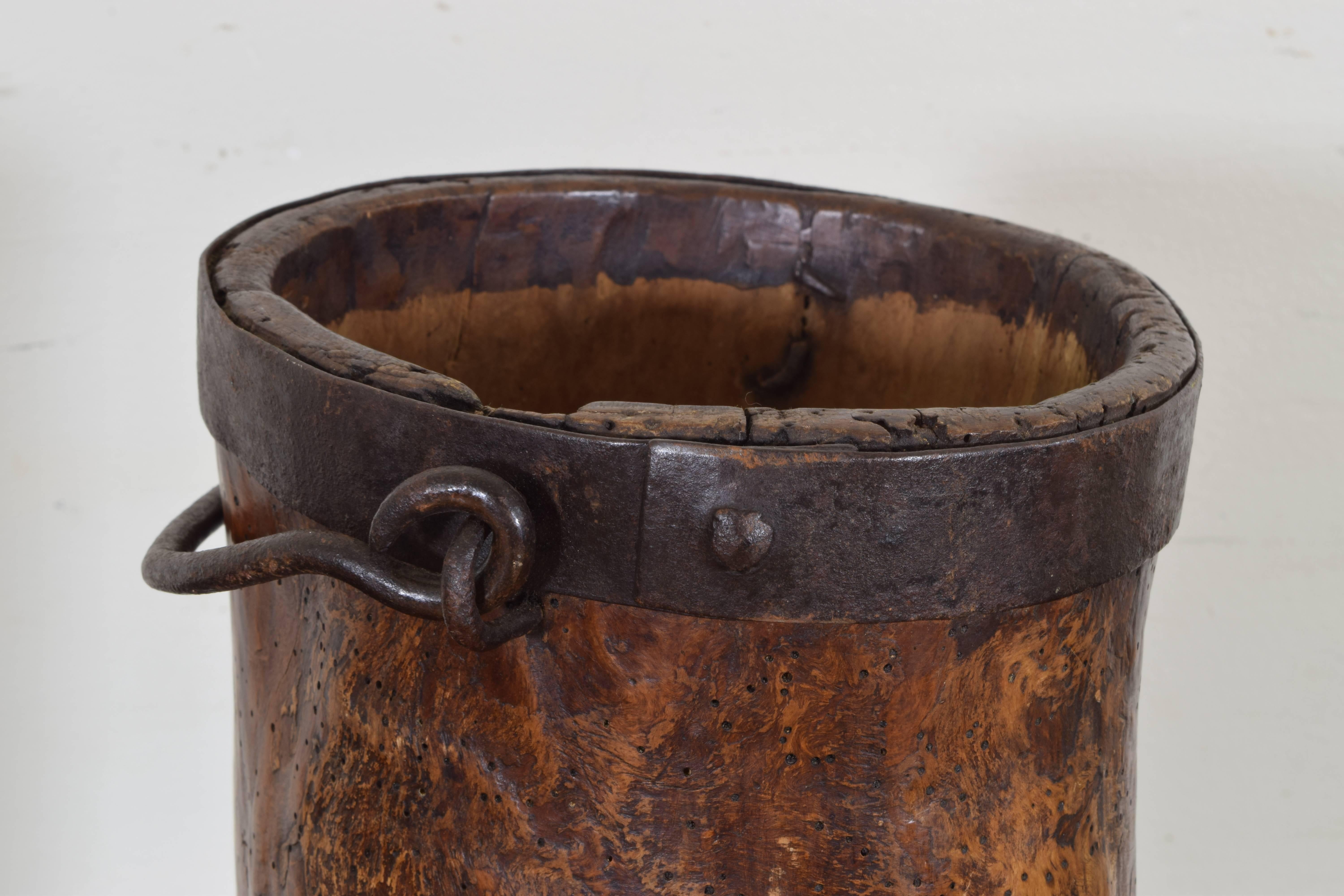 French Carved Wood and Iron Bound Handled Bucket, 18th-19th Century In Good Condition In Atlanta, GA
