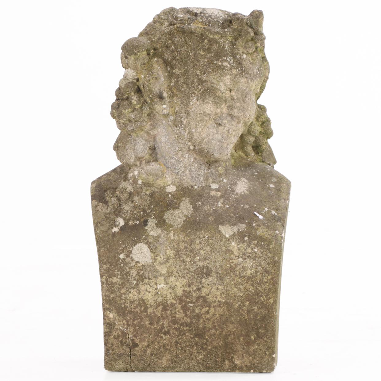 Calco Un busto francese in pietra fusa, C.1920. in vendita