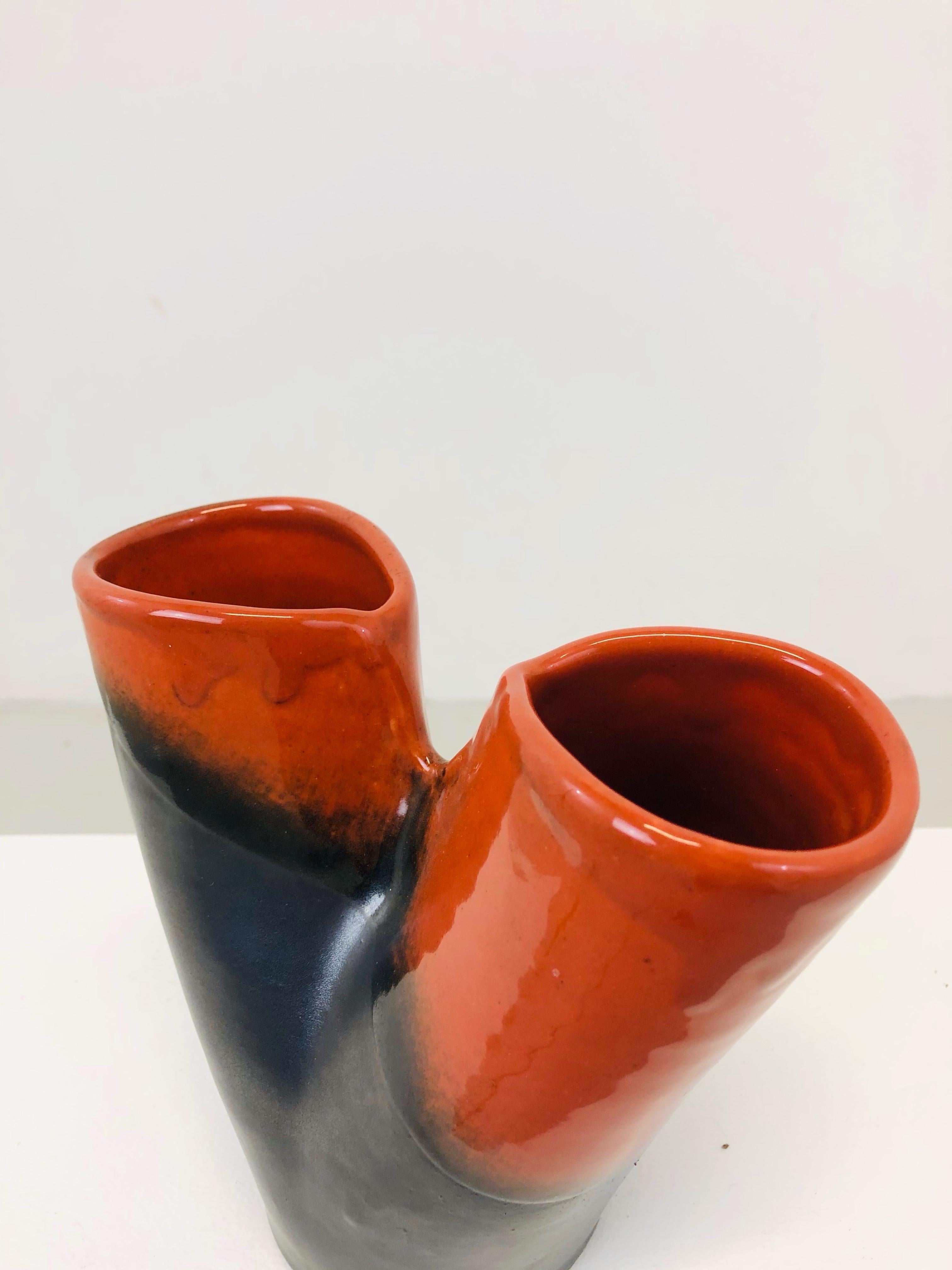 Un vase unique en céramique 