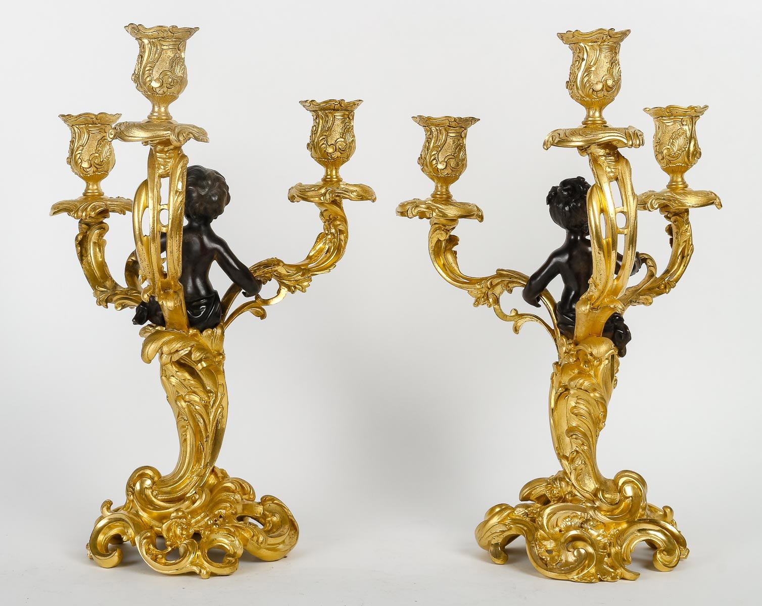 A French ‘Chariot’ Three-pieces Clock Garniture attributed to F.Linke circa 1890 For Sale 4