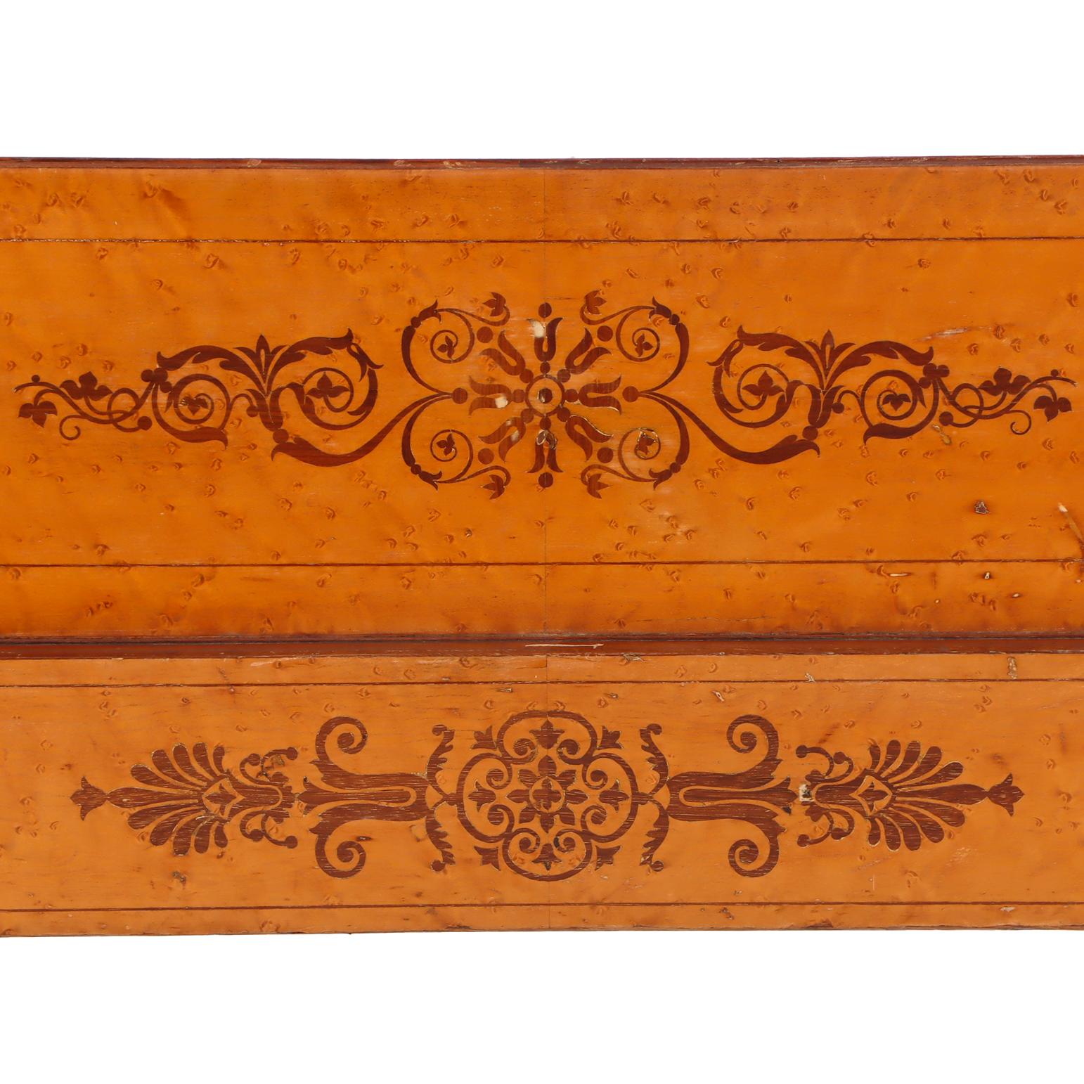 19th Century A French Charles X inlaid birdseye maple daybed, C. 1840. For Sale