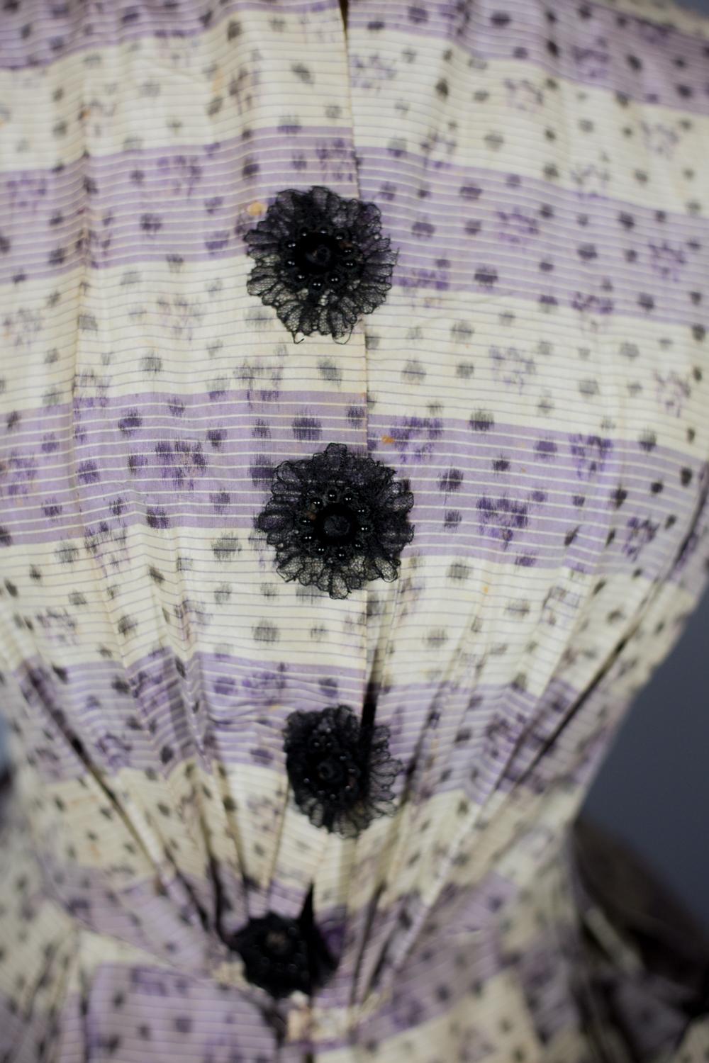A French Chiné Silk Crinoline Day Dress Circa 1855 3