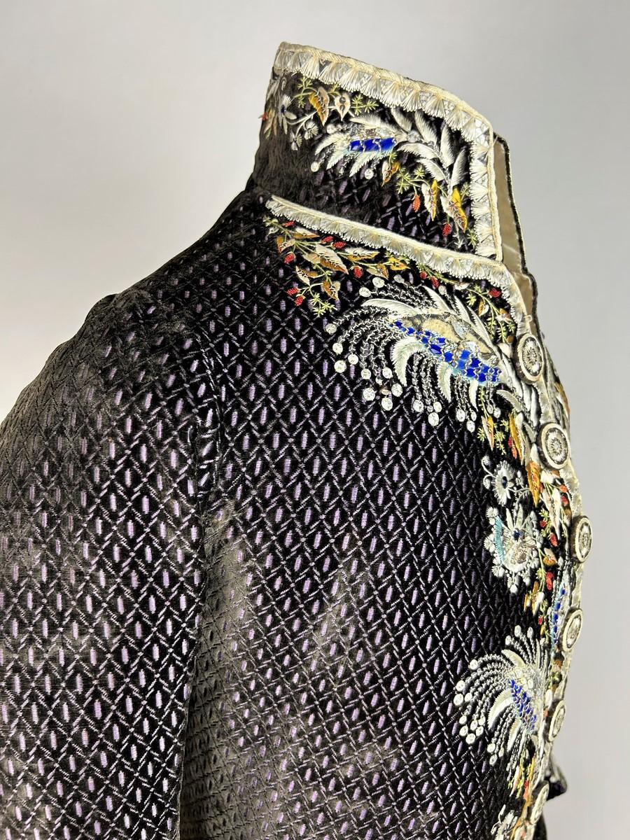 Abito e pantaloni da cerimonia della corte francese con una prestigiosa provenienza, CIRCA 1810 in vendita 8