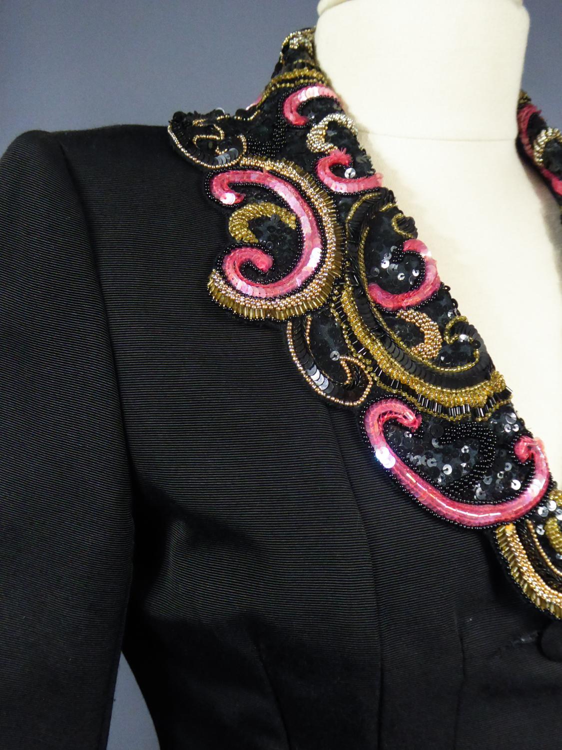 A French Couture Bar Jacket Beads & Sequins Embroidered Sequins Circa 1950 In Good Condition For Sale In Toulon, FR