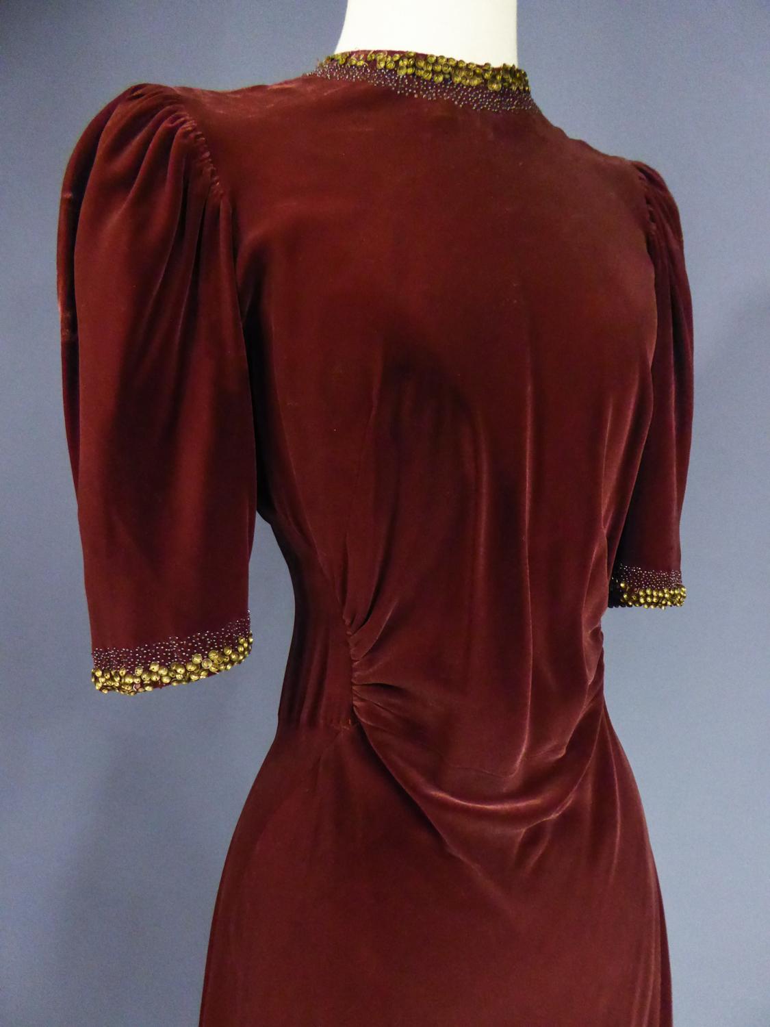 Women's A French Couture Beaded Chocolate Velvet Dress Circa 1940-1950 For Sale