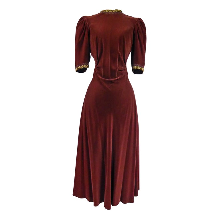 green emerald velvet dress Amazon.com: MUXXN Women's 1950s Vintage Retro Capshoulder Party Swing Dress  (S, Black) : Clothing, Shoes & Jewelry main image 1