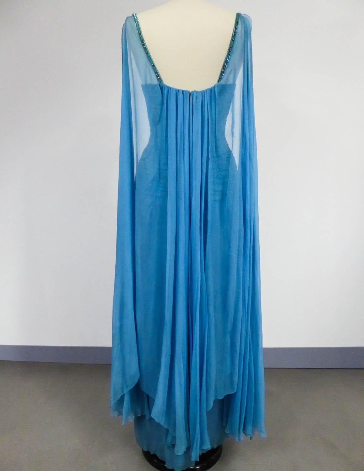 Robe de soirée en mousseline de Carven Couture numérotée 11150 Circa 1960/1970 en vente 2