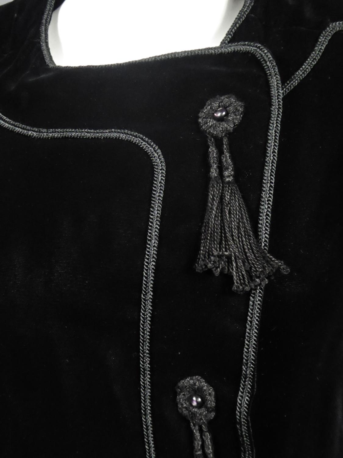 Emanuel Ungaro - Petite robe noire de haute couture française, numéro 4383-10-76, circa 1976 en vente 2