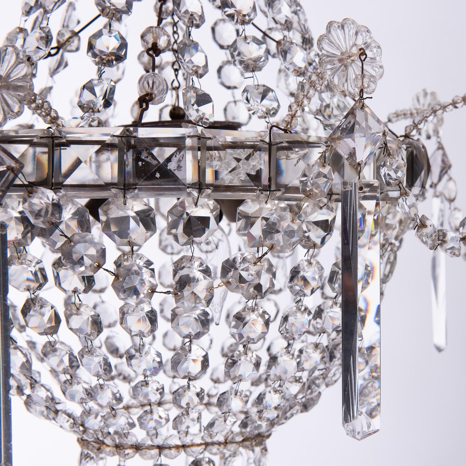 French Crystal Three-Light Chandelier, circa 1900 For Sale 2