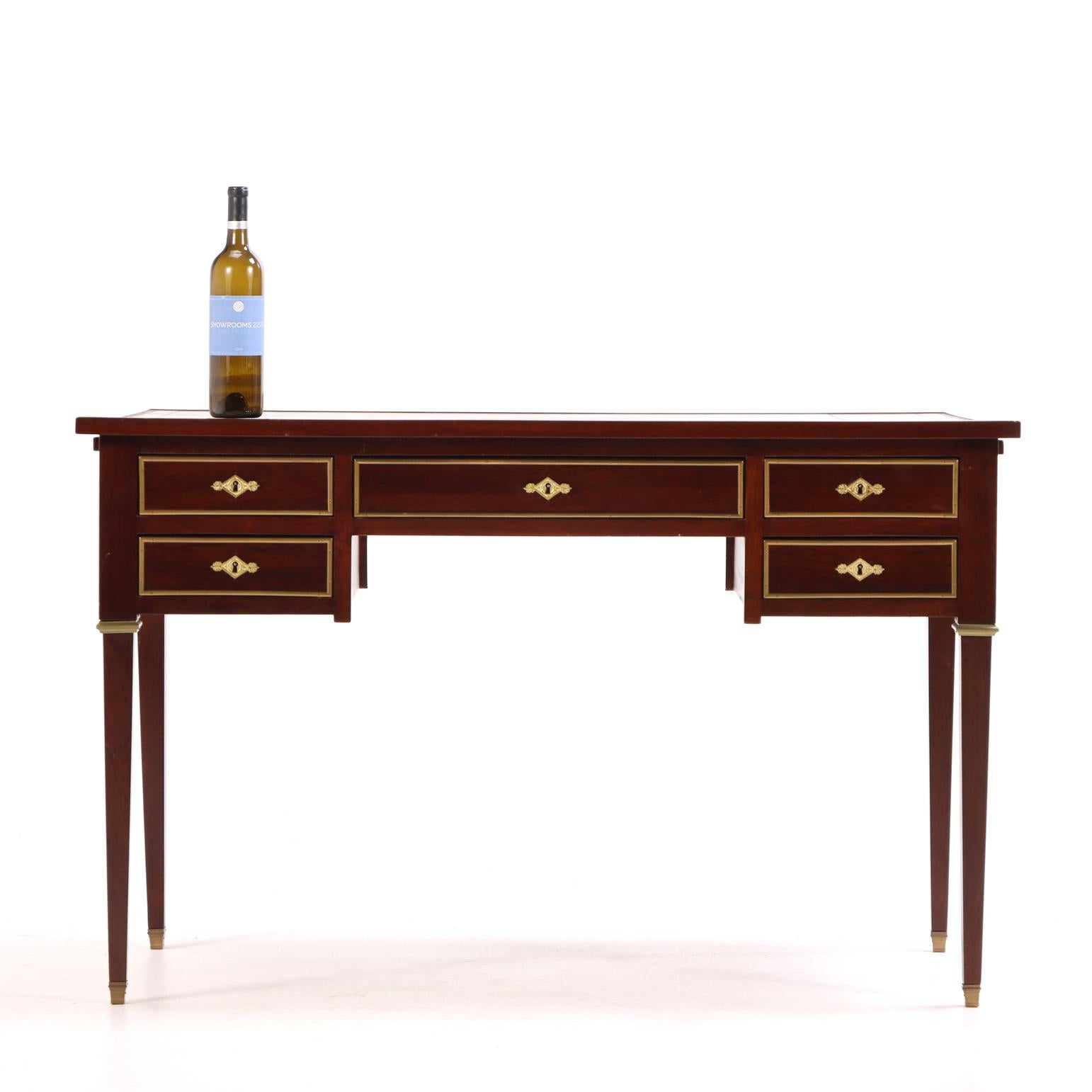 A French Directoire style Leather Top Mahogany Writing Desk, C. 1950. For Sale 2