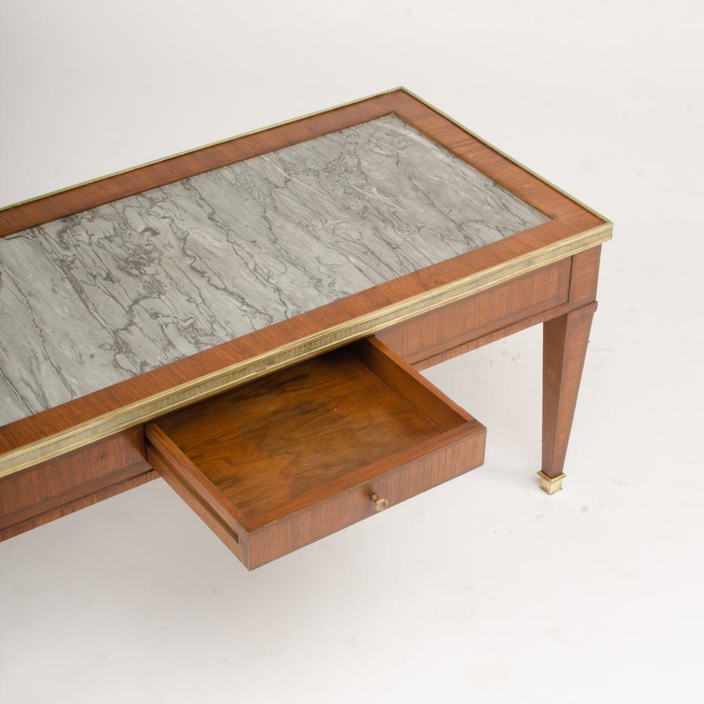 French Directoire Style Mahogany Coffee Table, circa 1940 In Good Condition For Sale In Philadelphia, PA